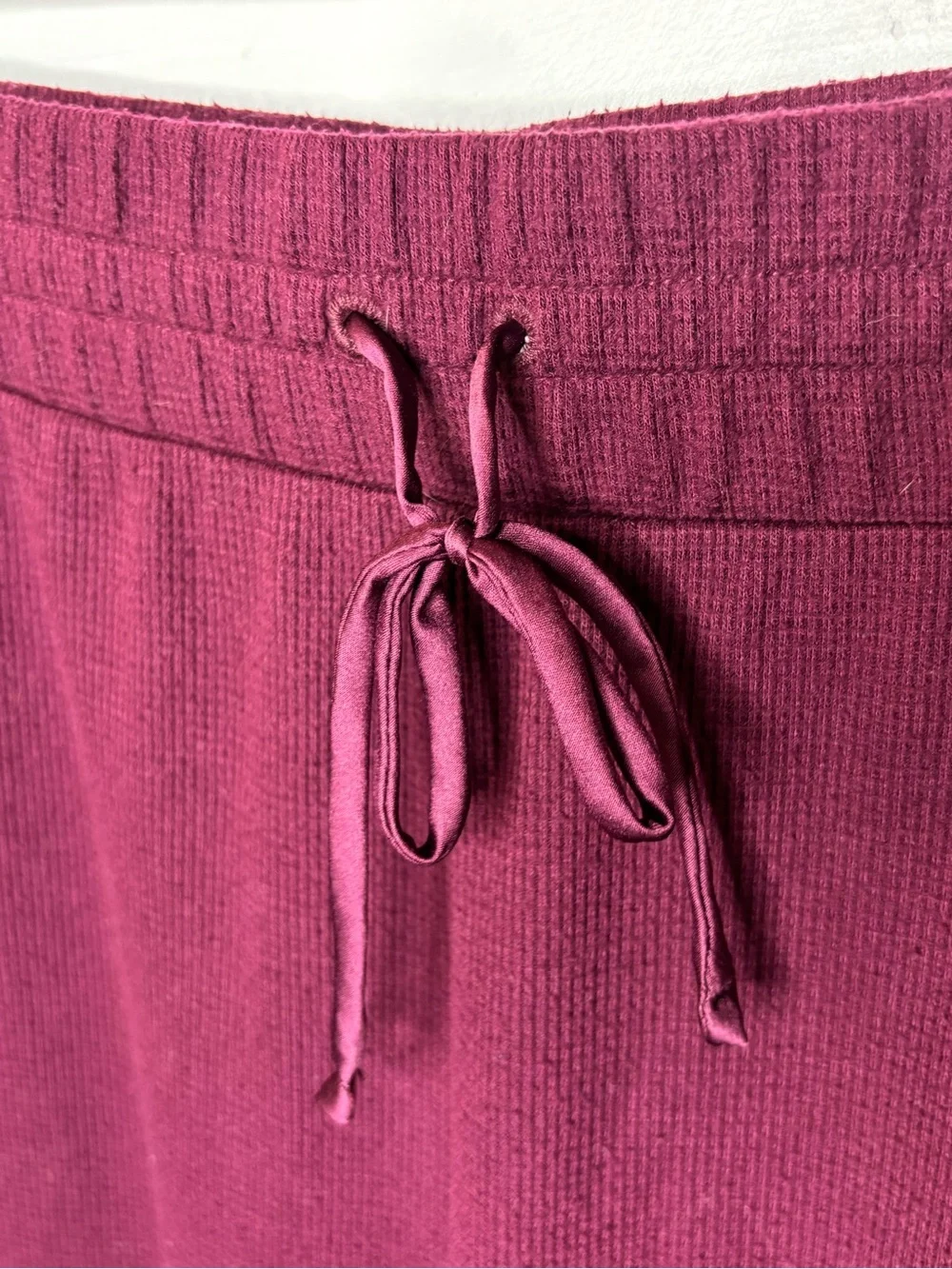 Victoria’s Secret Waffle Knit Lounge Jogger Pants Burgundy High Rise Size Large